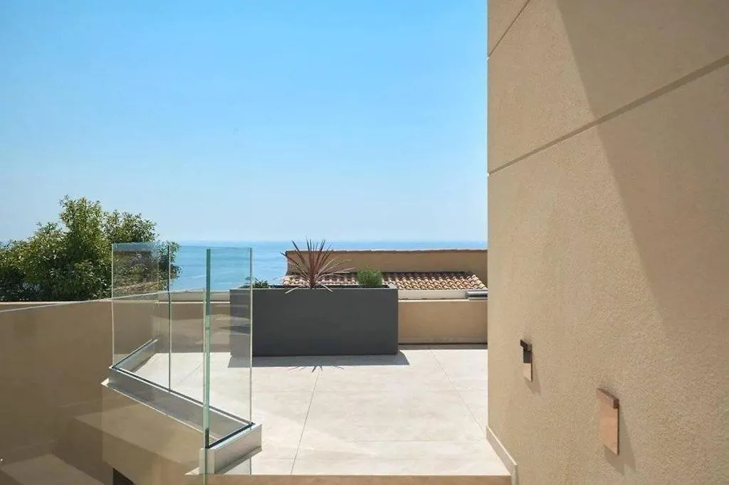 Unique Sea View - Parking Apartment Roquebrune-Cap-Martin 0*,